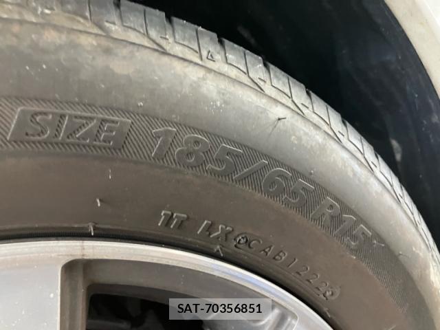 Honda FREED SPIKE 2012-04 8005401-3