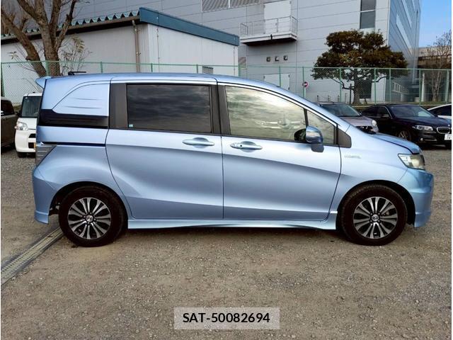 Honda FREED SPIKE 2015-02 8008376-17