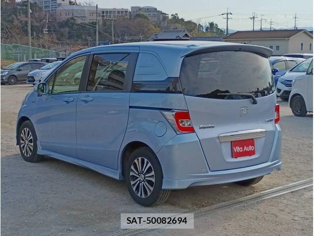Honda FREED SPIKE 2015-02 8008376-4