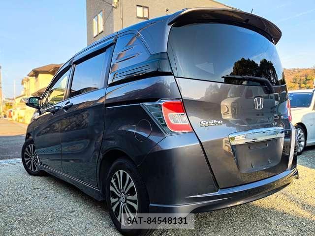 Honda FREED SPIKE 2014-07 8010604-3