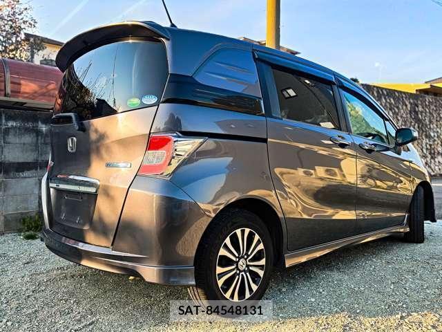 Honda FREED SPIKE 2014-07 8010604-5