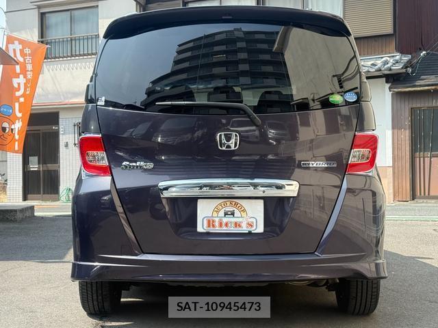 Honda FREED SPIKE 2015-02 8012042-7