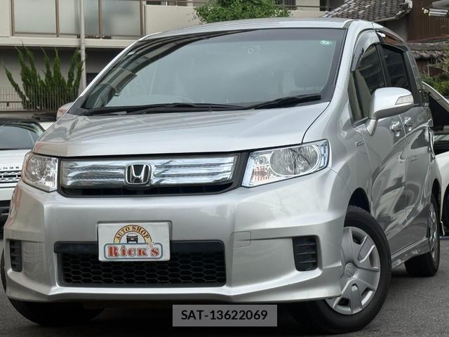 Honda FREED SPIKE 2012-11 8012045-0
