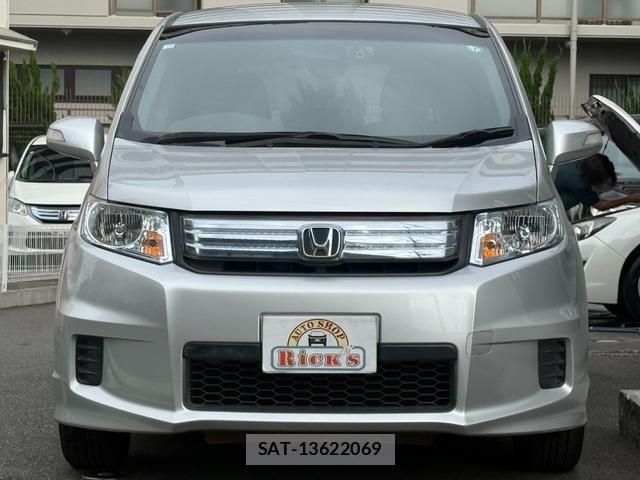 Honda FREED SPIKE 2012-11 8012045-1