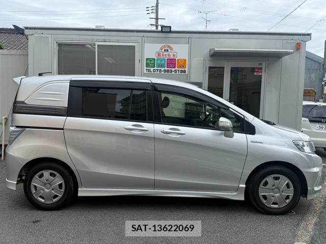 Honda FREED SPIKE 2012-11 8012045-5