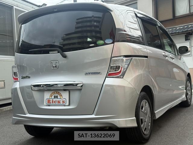 Honda FREED SPIKE 2012-11 8012045-6