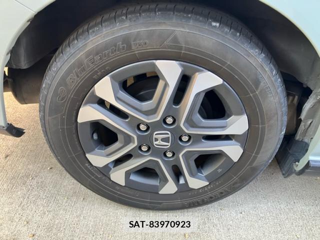 Honda FREED 2023-03 8003770-6