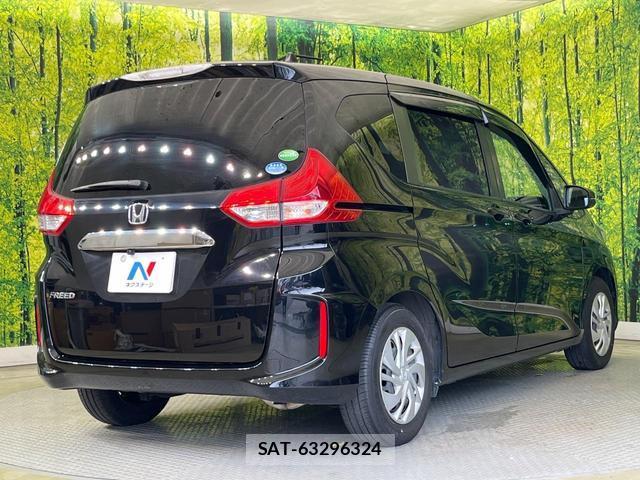 Honda FREED 2017-01 8006382-16