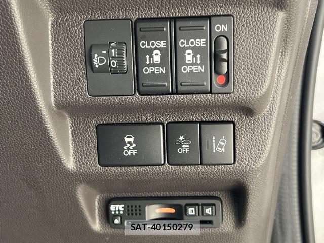 Honda FREED 2022-03 8008887-15