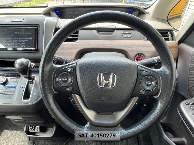 Honda FREED 2022-03 8008887-16