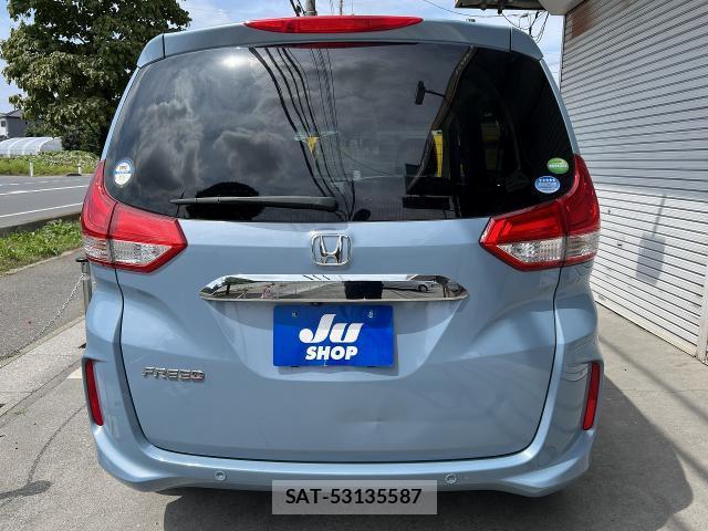 Honda FREED 2022-02 8008888-11