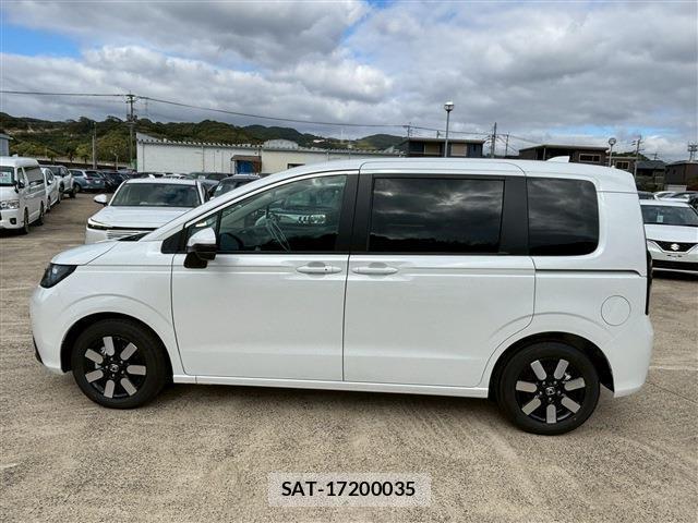 Honda FREED 2026-01 8009550-9