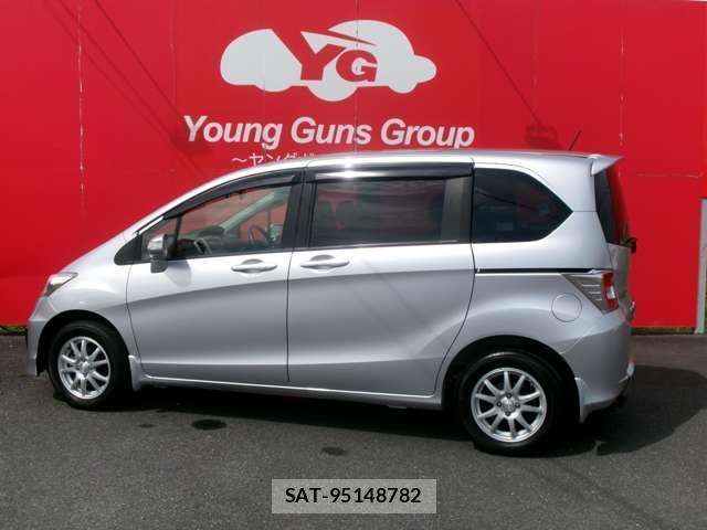 Honda FREED 2015-05 8012635-7