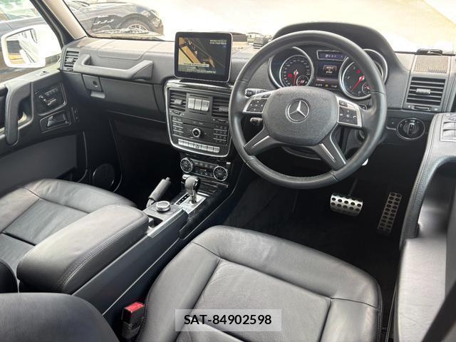 Mercedes Benz G-CLASS 2017-06 8009758-12