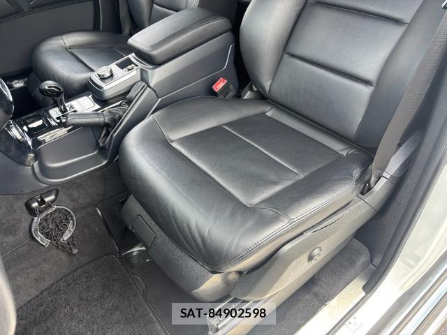 Mercedes Benz G-CLASS 2017-06 8009758-19