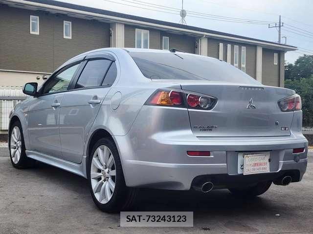 Mitsubishi GALANT FORTIS 2009-07 8009674-7