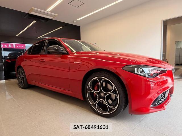 ALFA ROMEO Giulia 2025-12 8005796-3