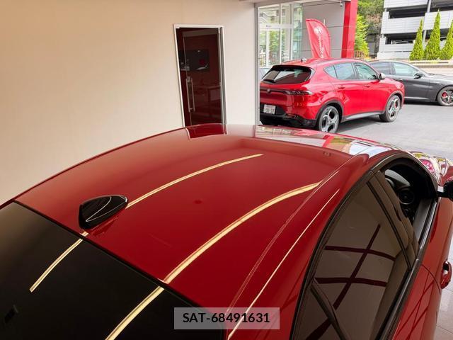 ALFA ROMEO Giulia 2025-12 8005796-6