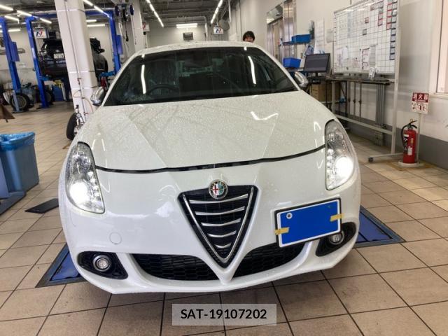 ALFA ROMEO GIULIETTA 2015-09 8005380-1