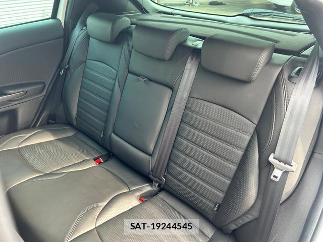 ALFA ROMEO GIULIETTA 2019-07 8012587-17