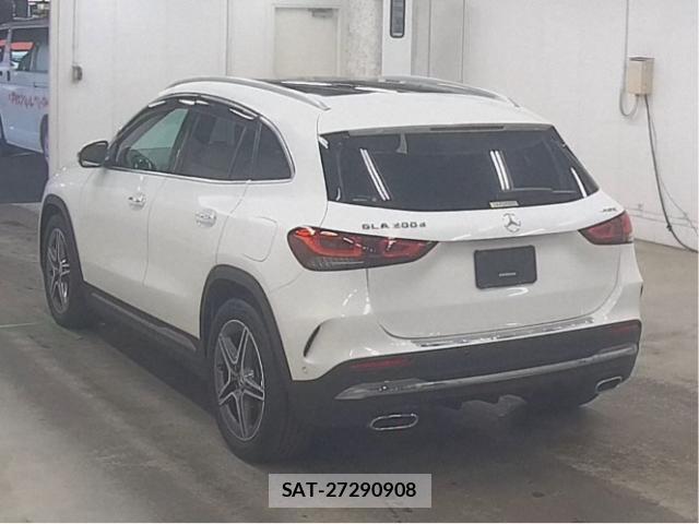 Mercedes Benz GLA-CLASS 2021-05 8010740-4