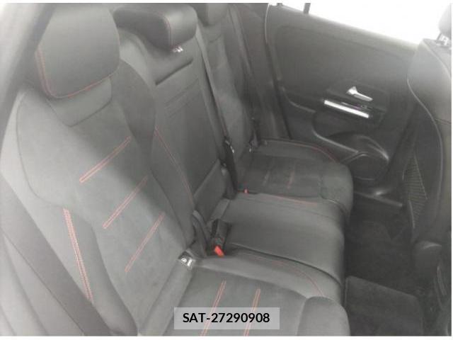 Mercedes Benz GLA-CLASS 2021-05 8010740-5