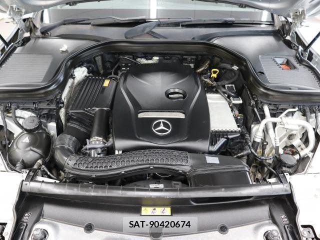 Mercedes Benz GLC-CLASS 2017-09 8007388-19