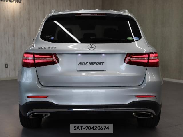Mercedes Benz GLC-CLASS 2017-09 8007388-3