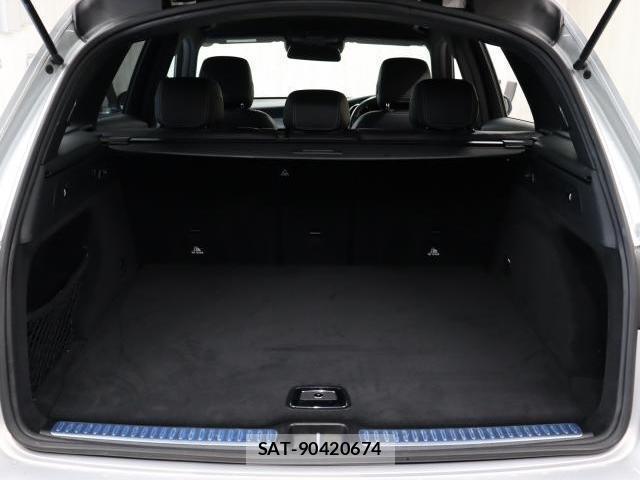 Mercedes Benz GLC-CLASS 2017-09 8007388-7
