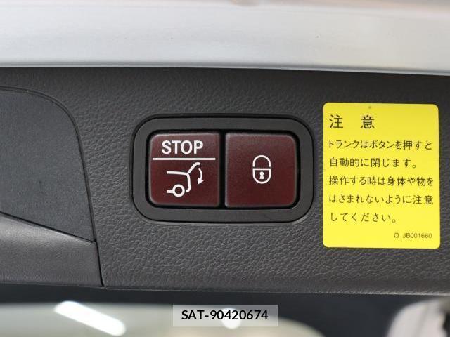 Mercedes Benz GLC-CLASS 2017-09 8007388-8