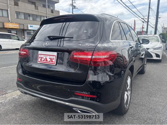 Mercedes Benz GLC-CLASS 2017-12 8010820-1