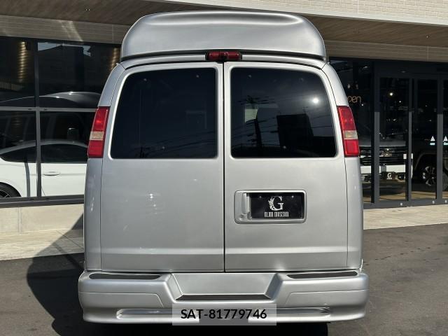 Gmc SAVANA 2011 8004111-1