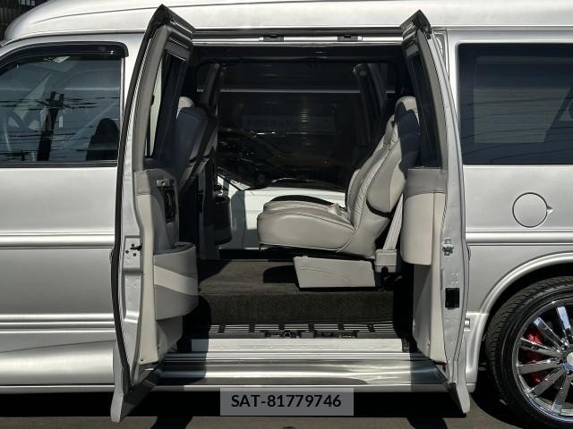 Gmc SAVANA 2011 8004111-16