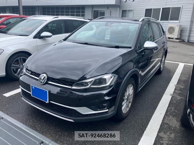 VolksWagen GOLF ALLTRACK 2019-07 8005368-2