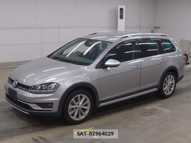 VolksWagen GOLF ALLTRACK 2017-03 8010264-4
