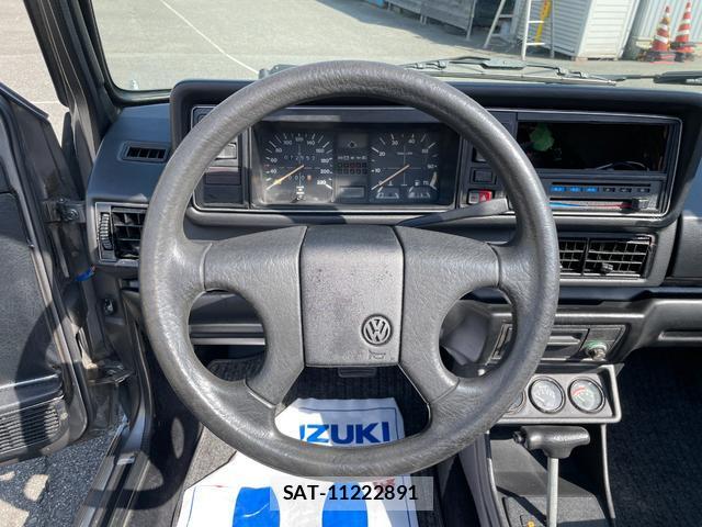 VolksWagen GOLF 1988-04 8007642-12