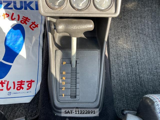 VolksWagen GOLF 1988-04 8007642-14