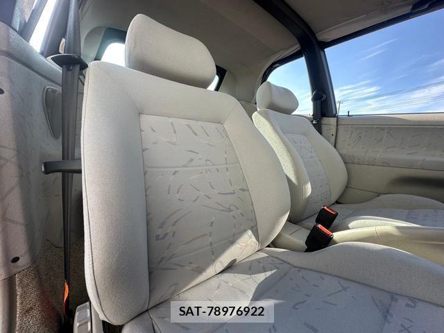 VolksWagen GOLF 1997-05 8012135-12