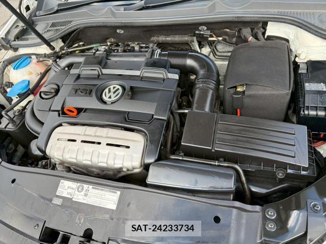 VolksWagen GOLF 2011-12 8006932-19