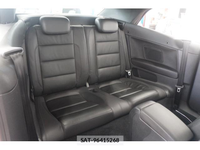 VolksWagen GOLF 2012-06 8009816-7
