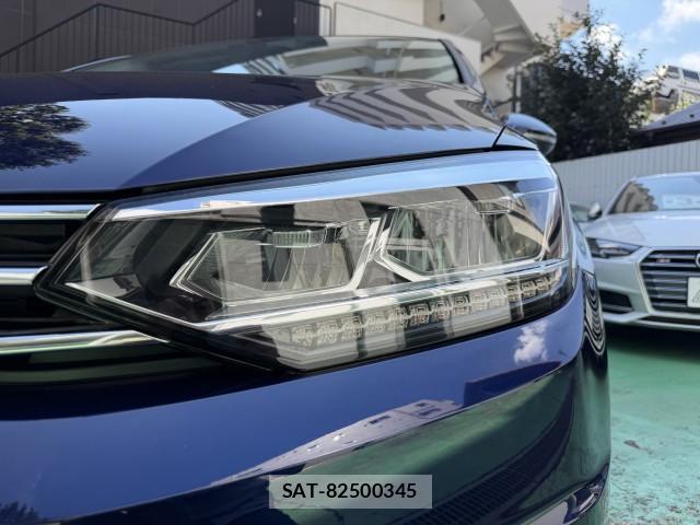 VolksWagen GOLF TOURAN 2024-04 8007686-3