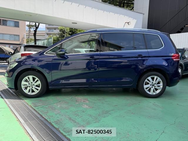 VolksWagen GOLF TOURAN 2024-04 8007686-8