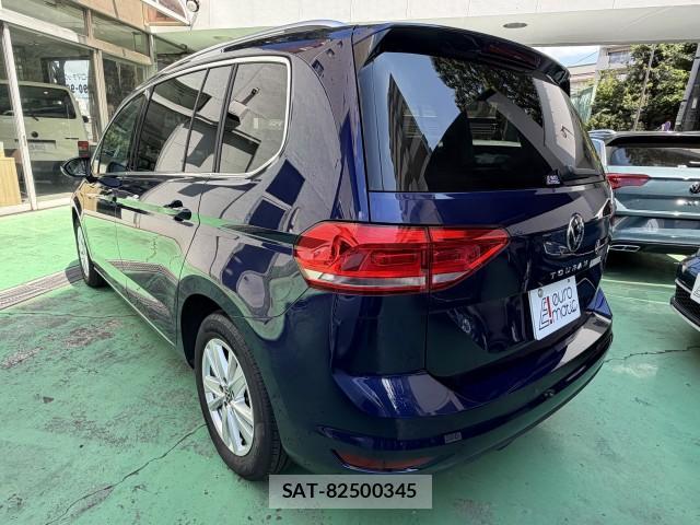 VolksWagen GOLF TOURAN 2024-04 8007686-9