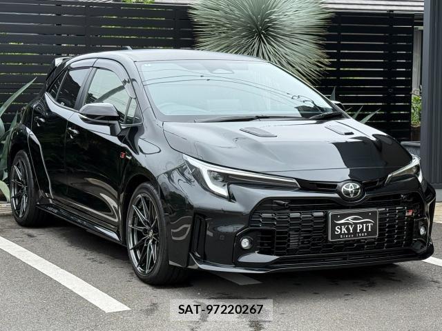Toyota COROLLA 2024-08 8006775-3