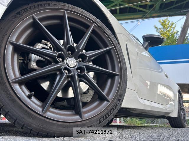 Toyota GR86 2022-10 8004923-16