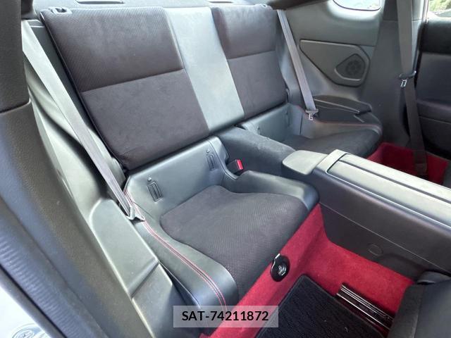 Toyota GR86 2022-10 8004923-9