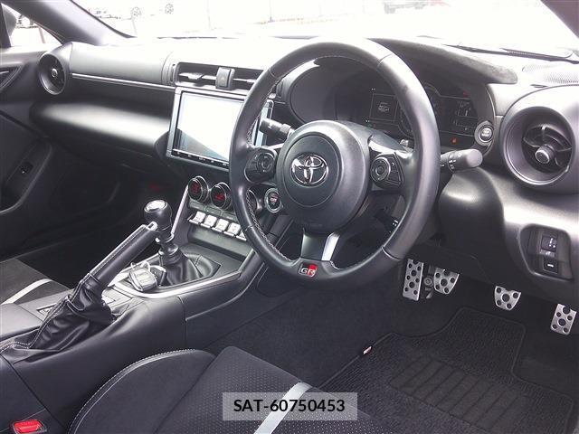 Toyota GR86 2022-04 8006666-17