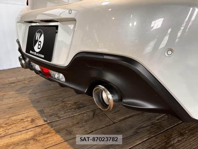 Toyota GR86 2022-09 8009183-12