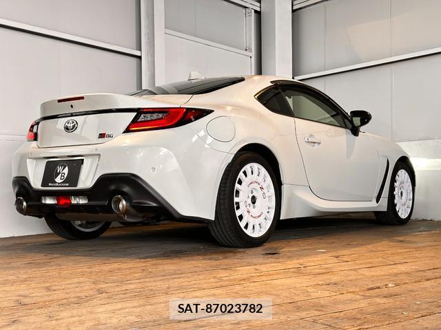 Toyota GR86 2022-09 8009183-2