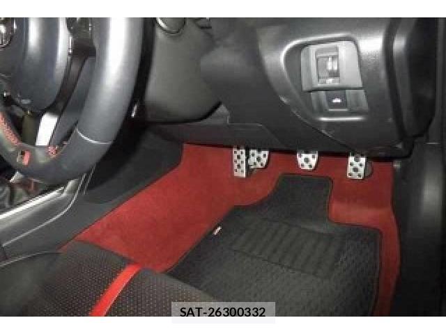Toyota GR86 2022-10 8009301-3